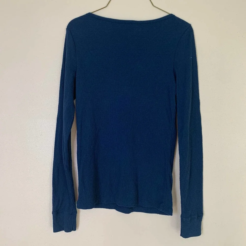 Universal Thread navy blue scoop neck snap front long sleeve henley MEDIUM - Picture 5 of 5